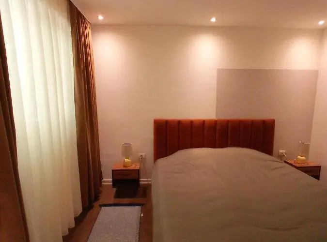 Garda Apartamento Tirana